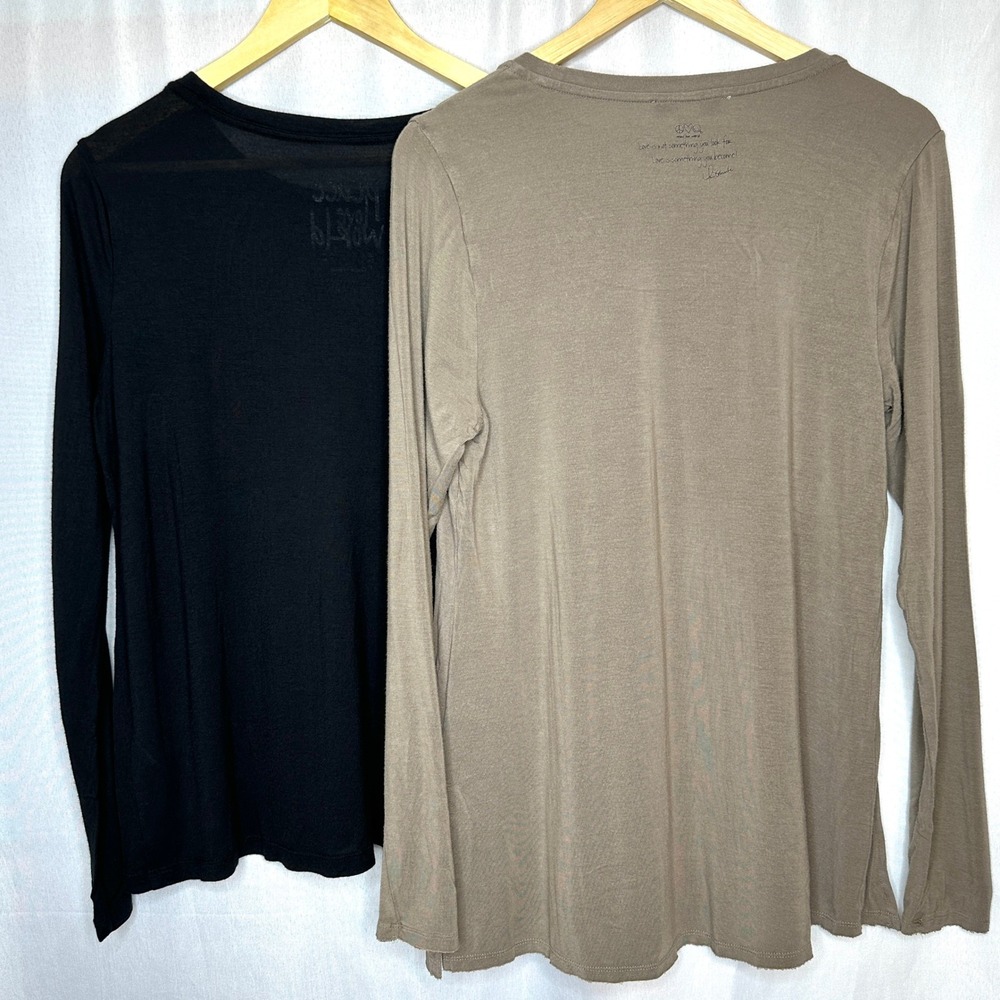 Peace Love World Lot of 2 Long Sleeve Tops SMALL Comfy Casual Elevated Basics - Picture 2 of 9